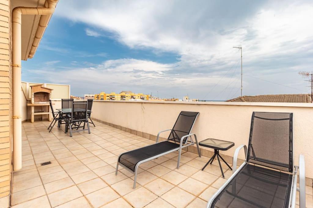 Апартаменты Atico Con Terraza Y Piscina Пеньискола Экстерьер фото